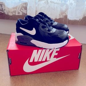 Nike air max EXCEE toddler